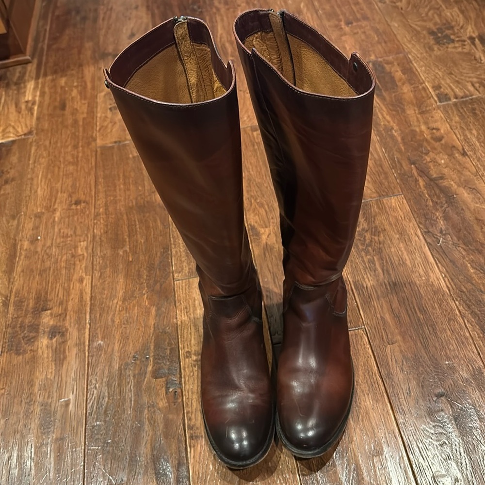Frye Melissa button boots cognac size 9 wide calf tall boots.